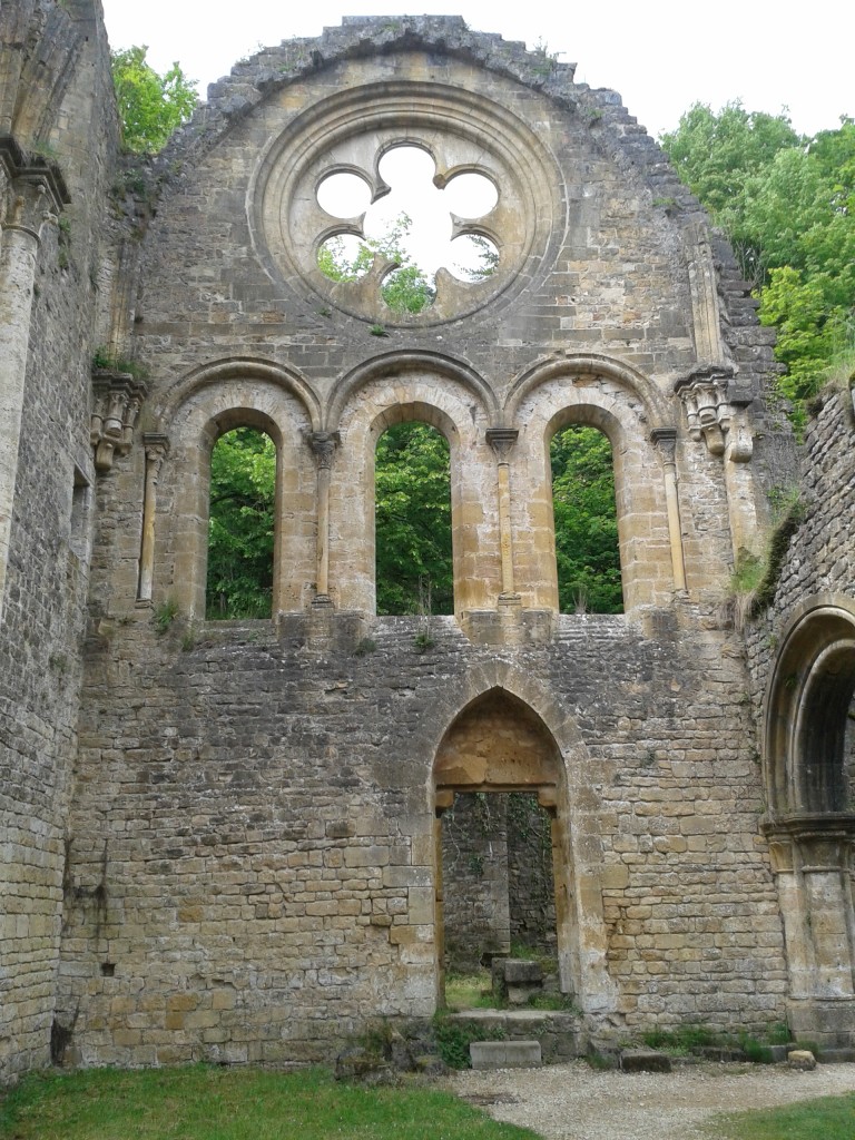 Rosace des ruines de l'abbaye d'Orval